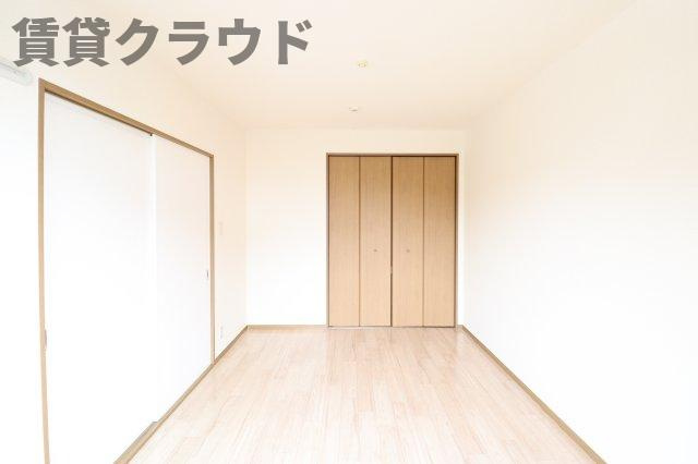 ハイム六通　Ⅰ番館の洋室|使い勝手のいい洋室です