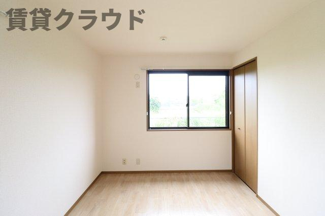 ハイム六通　Ⅰ番館の洋室|きれいな洋室です