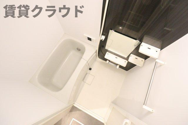 ハーベスト蘇我の浴室|アクセントパネルがシックで落ち着いた雰囲気の浴室です！