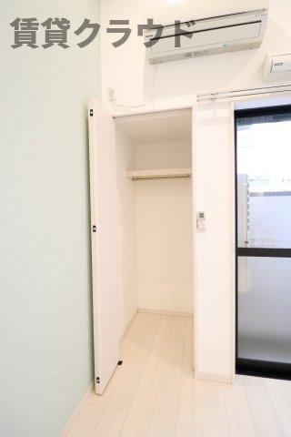ハーベスト蘇我の収納|ハンガーラック付きと棚付きの収納スペース！