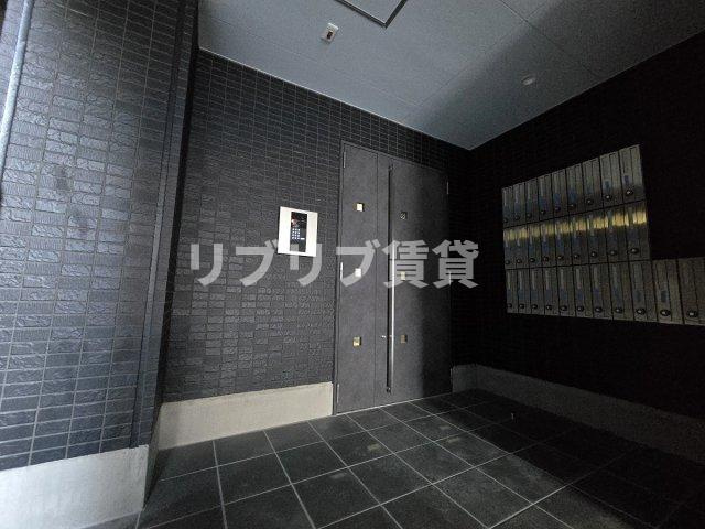 ベルテ千葉中央のエントランス