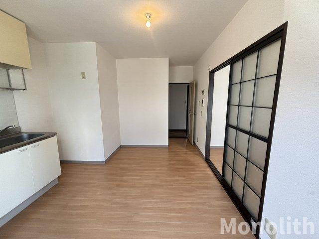 ハイツ常盤A棟の居間・リビング