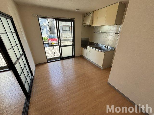 ハイツ常盤A棟の居間・リビング