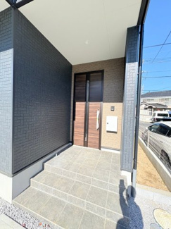 【玄関】 | 川越市今成　新築分譲　東武東上線『川越市駅』徒歩24分　【今成小学区】