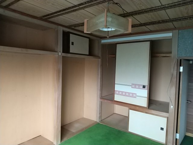 白糠町東1条住宅付き店舗の和室