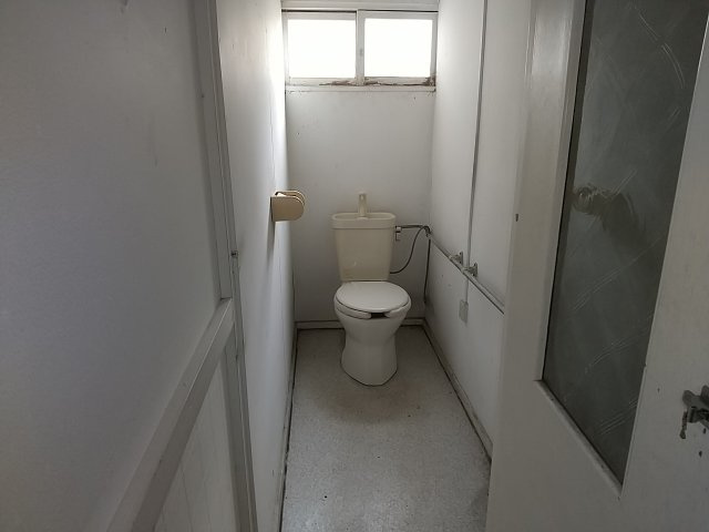 白糠町東1条住宅付き店舗のトイレ|店舗用
