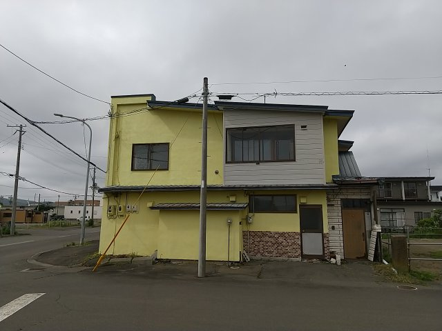 白糠町東1条住宅付き店舗の外観