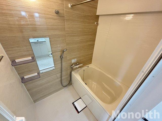 ハイツ・イシカワの浴室