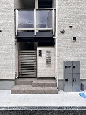 【エントランス】 | 2023年建築！出屋敷の一棟収益アパート！