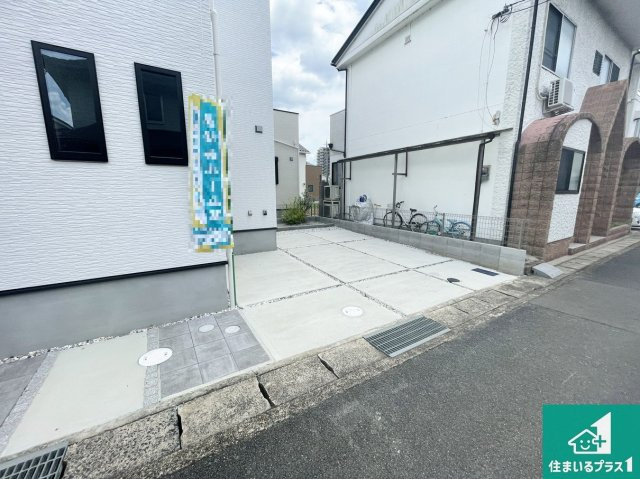 亀岡市千代川町今津　未入居の駐車場