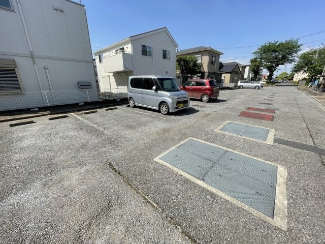 第二パールメゾン染谷の駐車場