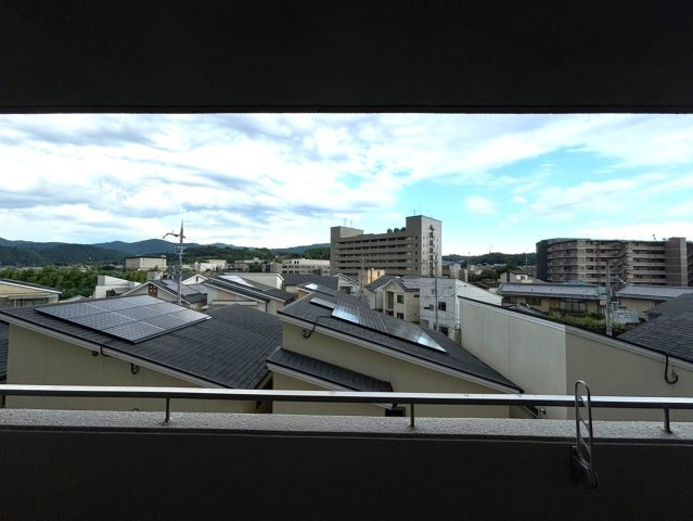 ２０２４年５月リフォーム完了☆即入居ＯＫ☆ペット飼育可能☆陽当たり良好の３ＬＤＫ☆ハイマート宇治の展望|バルコニーからの眺望