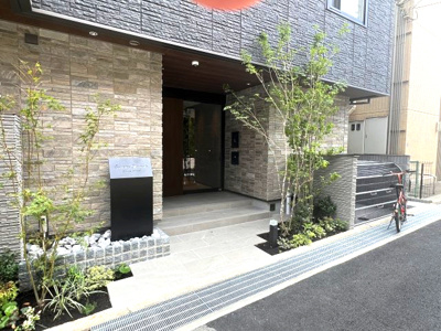 【エントランス】 | スリール岡本