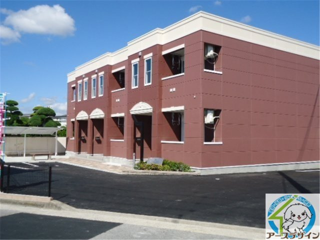 プランドール・ソフィアの駐車場|車をお持ちの方に嬉しい駐車場付きの物件です