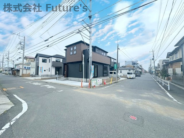 三郷市戸ヶ崎1丁目　新築戸建　全6棟　2号棟の前面道路含む現地写真|前面道路含む現地写真です。