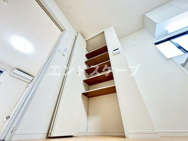 エトワールBの収納|高崎、前橋、伊勢崎エリアのお部屋探しはエンドスケープまで！お客様の理想お聞かせ下さい♪