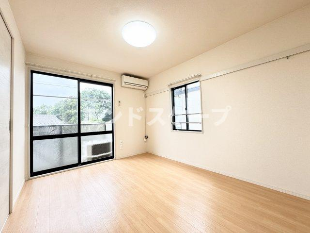 エトワールBの洋室|高崎、前橋、伊勢崎エリアのお部屋探しはエンドスケープまで！お客様の理想お聞かせ下さい♪