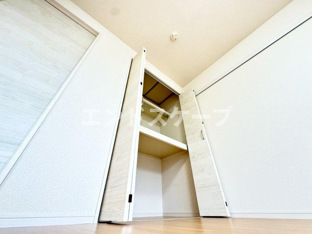 エトワールBの収納|高崎、前橋、伊勢崎エリアのお部屋探しはエンドスケープまで！お客様の理想お聞かせ下さい♪