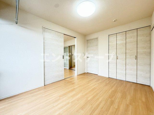 エトワールBの洋室|高崎、前橋、伊勢崎エリアのお部屋探しはエンドスケープまで！お客様の理想お聞かせ下さい♪
