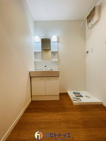 アレイ１１の独立洗面台