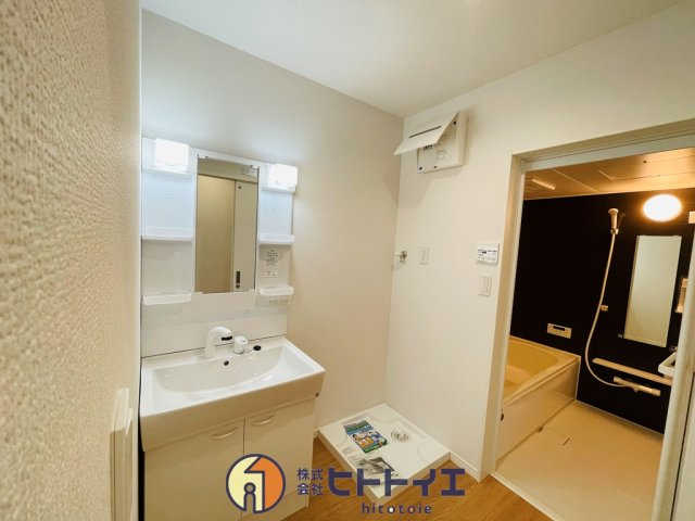 アレイ１１の独立洗面台