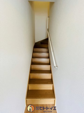 アレイ１１の内装