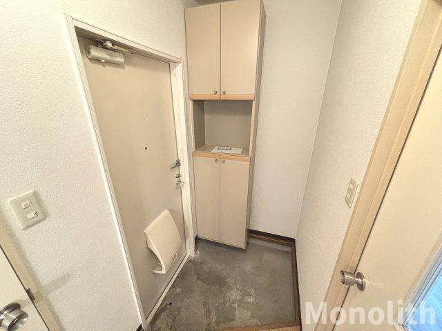 ガーデンタウン清水の玄関