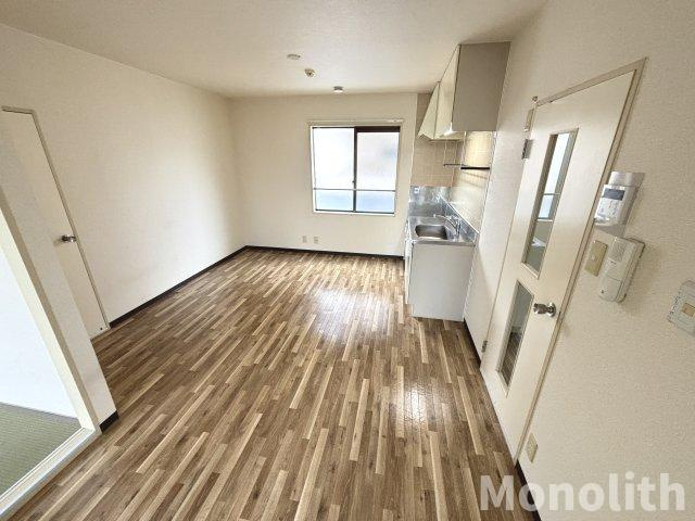 ガーデンタウン清水の居間・リビング