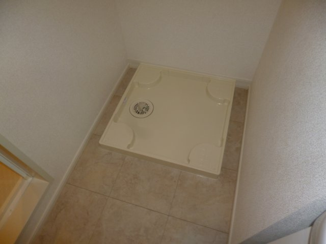 ラフィーネ・ヴィシンのその他|洗濯機置き場