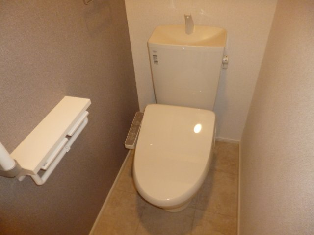 ラフィーネ・ヴィシンのトイレ|温水洗浄便座