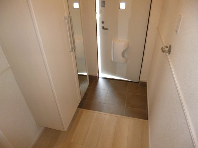 ラフィーネ・ヴィシンの玄関