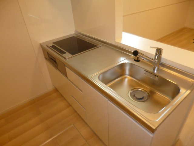 ラフィーネ・ヴィシンのキッチン|システムキッチン