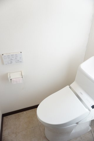 中古戸建　四條畷市緑風台（平成6年築）のトイレ