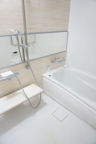 中古戸建　四條畷市緑風台（平成6年築）の浴室