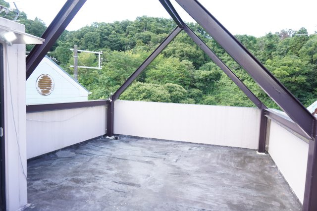 中古戸建　四條畷市緑風台（平成6年築）のバルコニー