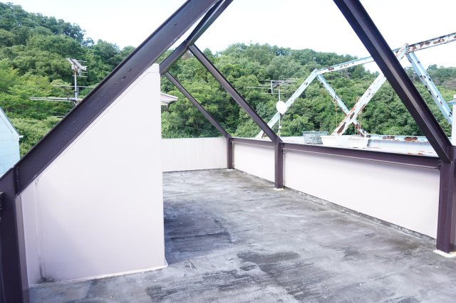 中古戸建　四條畷市緑風台（平成6年築）のバルコニー