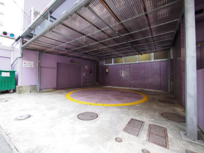 【駐車場】 | ＡＬＰＳ横浜ビル 機械式立体駐車場
