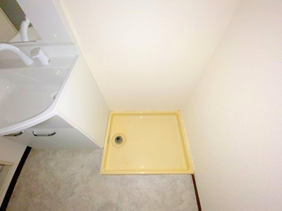 【設備】 | グリーンハイツアサダ | 洗濯機置き場は室内にございます。