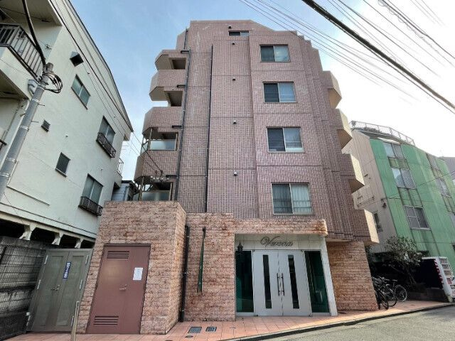 ヴェローナ白金 の外観