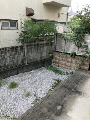 【庭】 | 杜若 | テラス