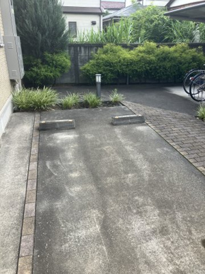 【駐車場】 | 杜若