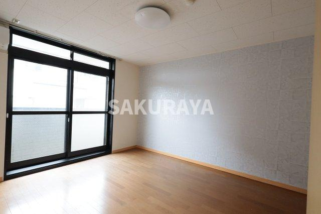 エンパレス　レオ　V22の洋室|2025年5月撮影。