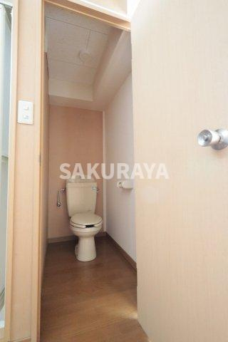 エンパレス　レオ　V22のトイレ|2025年5月撮影。