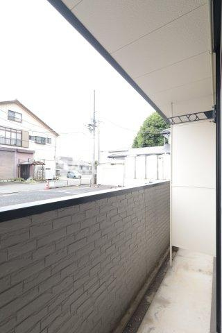 エンパレス　レオ　V22のバルコニー|2025年5月撮影。