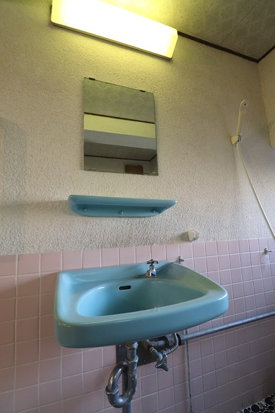 西町広又貸家の洗面所|現況優先