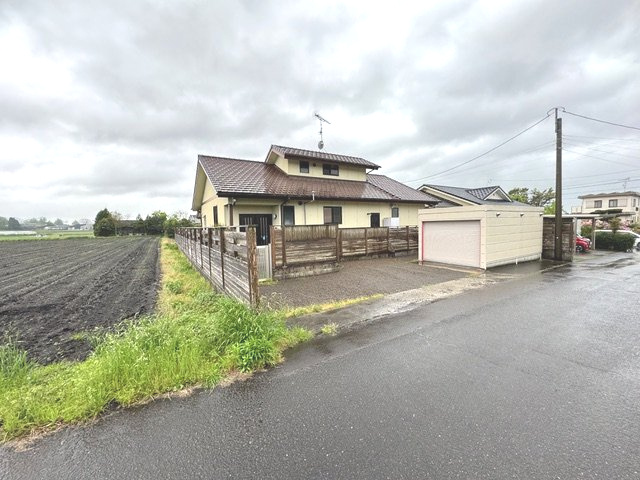 都城市安久町の中古一戸建