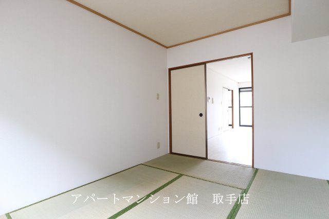 セジュール石田Ⅱの和室