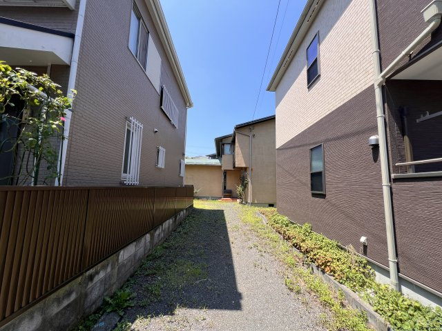 スタジオのある家　東逗子駅徒歩4分の外観|エントランス部分