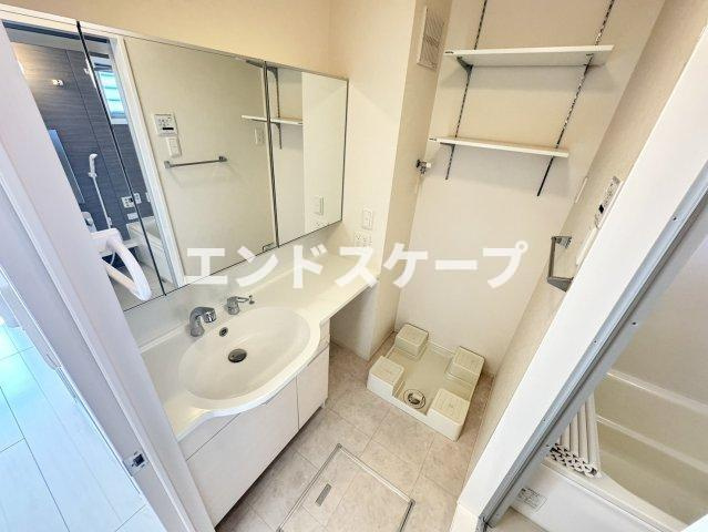 Freesiaの洗面所|高崎、前橋、伊勢崎エリアのお部屋探しはエンドスケープまで！お客様の理想お聞かせ下さい♪