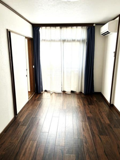 【洋室】 | １階洋室７帖